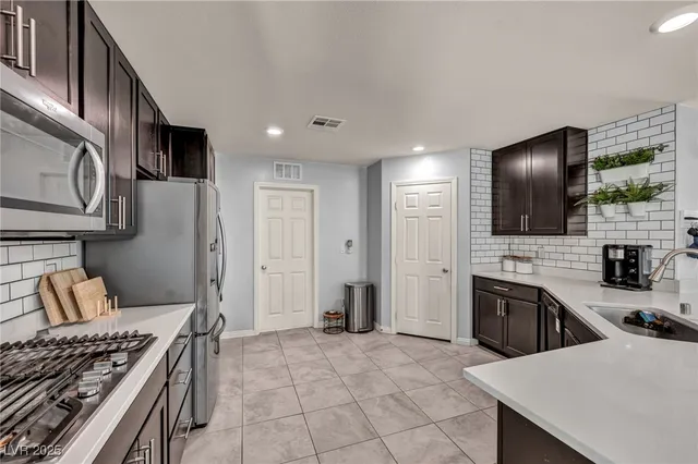 $525,000 | 10283 Massachusetts Lane, Las Vegas, NV 89141