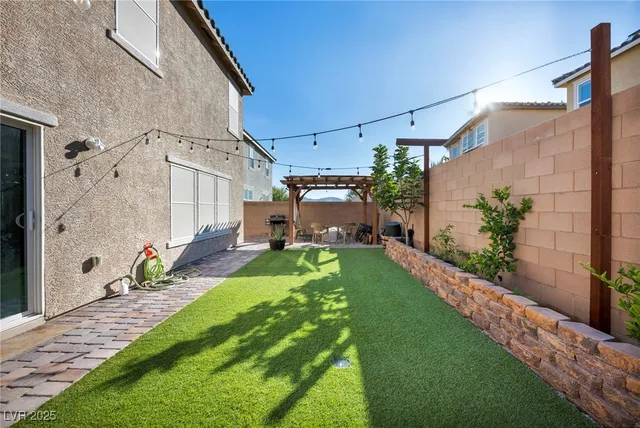 $525,000 | 10283 Massachusetts Lane, Las Vegas, NV 89141