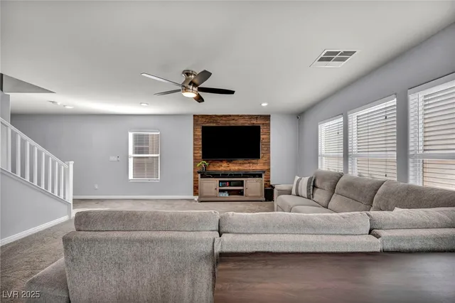 $525,000 | 10283 Massachusetts Lane, Las Vegas, NV 89141