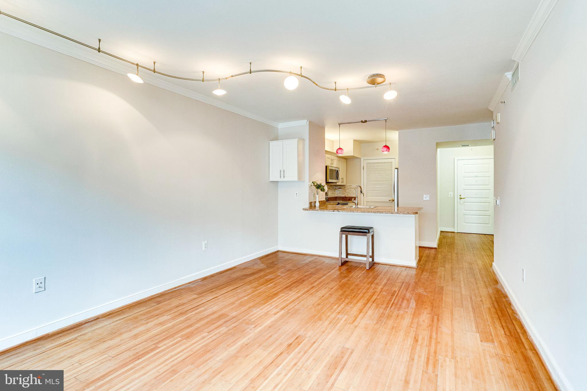 631 D Street Northwest, Unit 831 Washington, DC 20004 - Photo 9 of 50