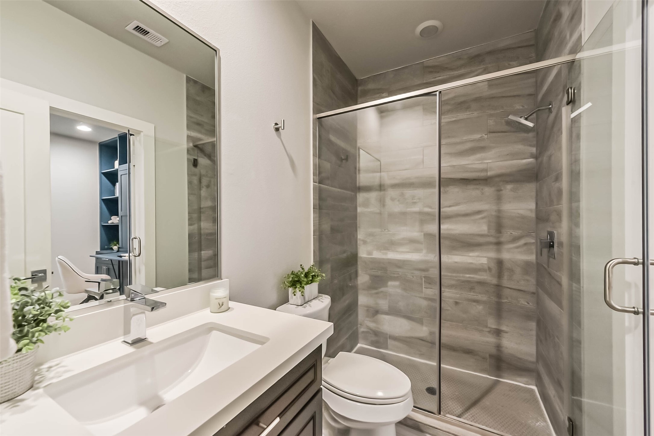 1306 Roberts Street Houston, TX 77003 - Photo 6 of 37
