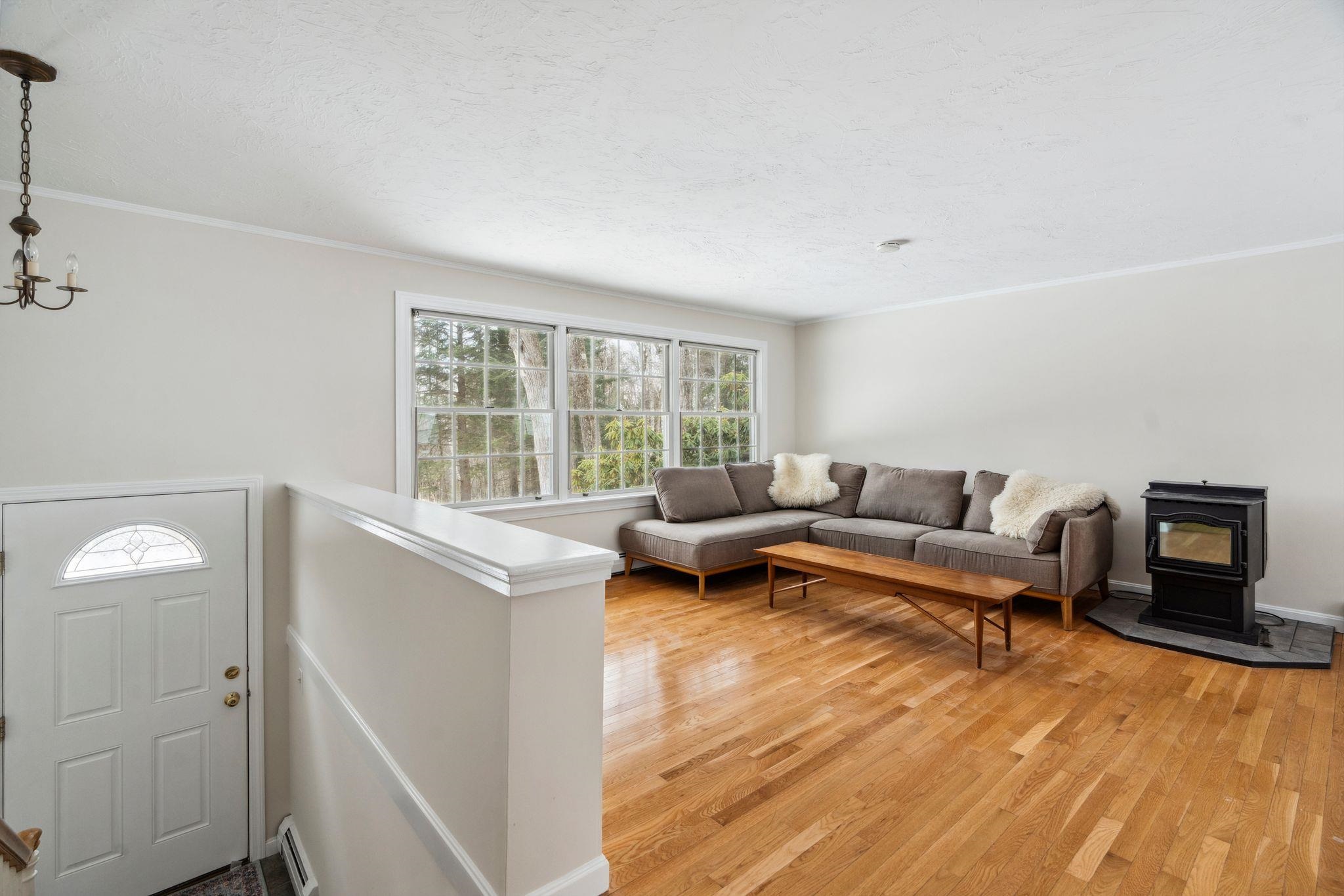 12 Goodfellow Road Hanover, NH 03755 - Photo 4 of 27