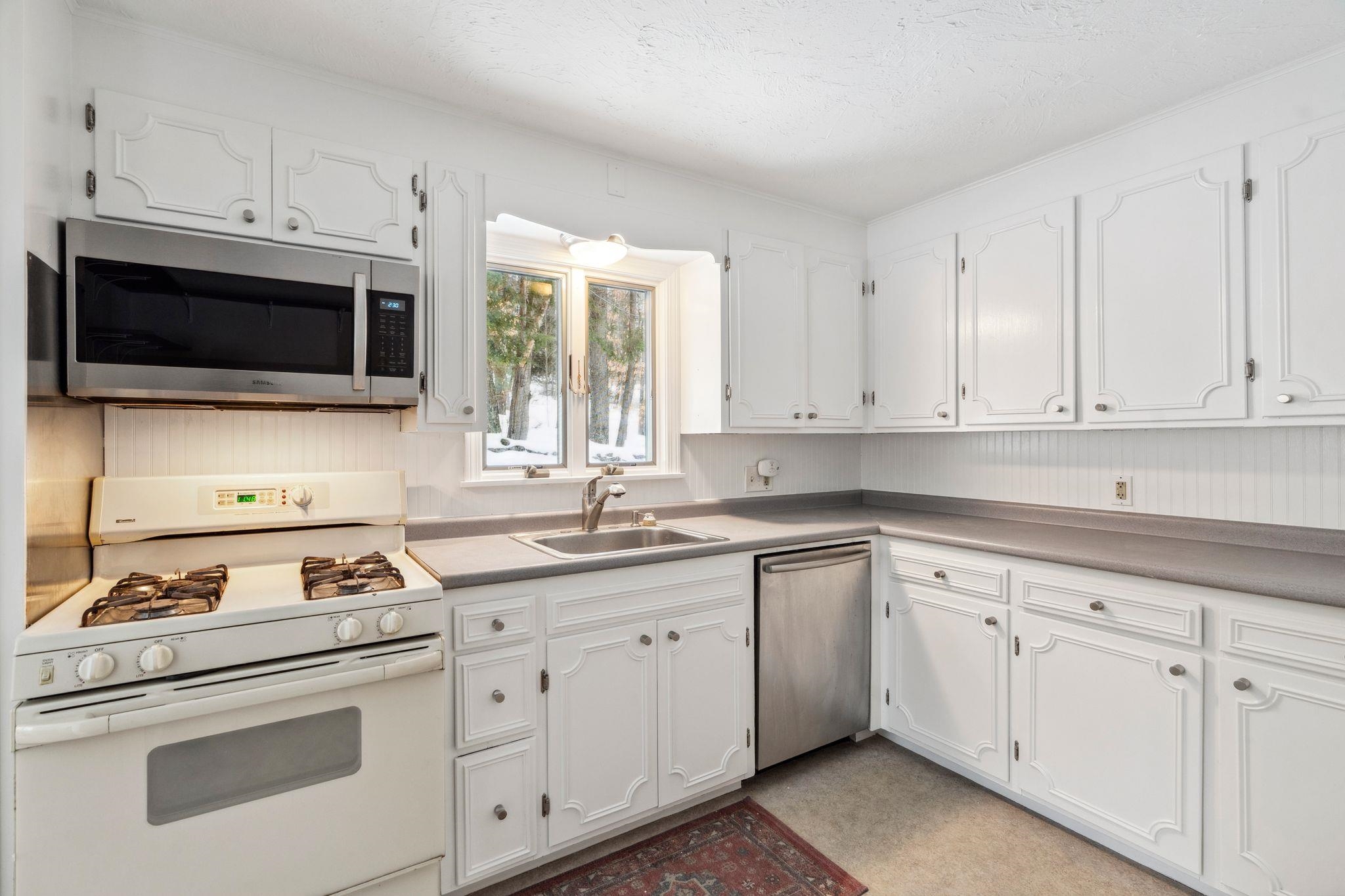 12 Goodfellow Road Hanover, NH 03755 - Photo 8 of 27