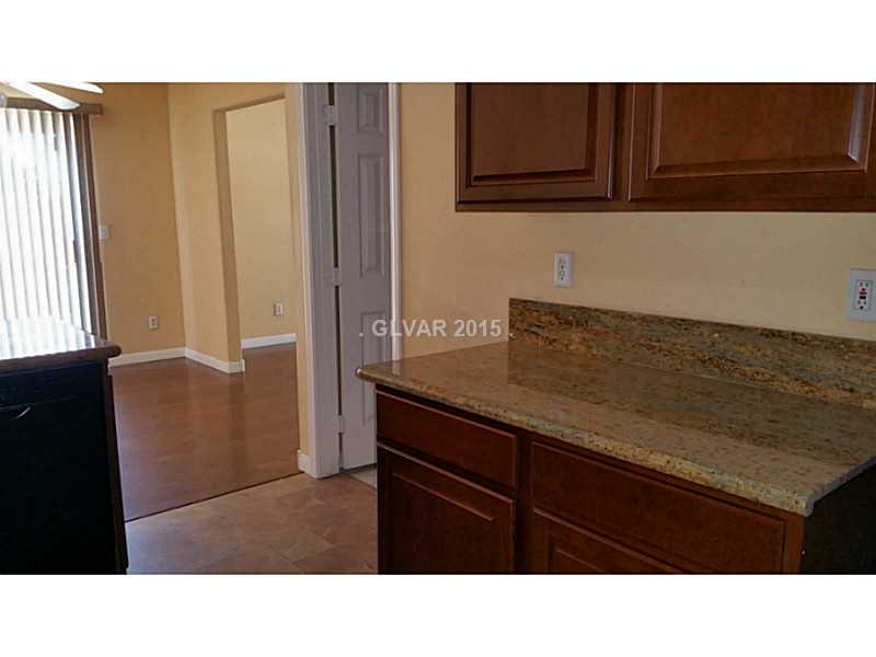 10111 Rising Tree Street Las Vegas, NV 89183 - Photo 16 of 34 Kitchen.
