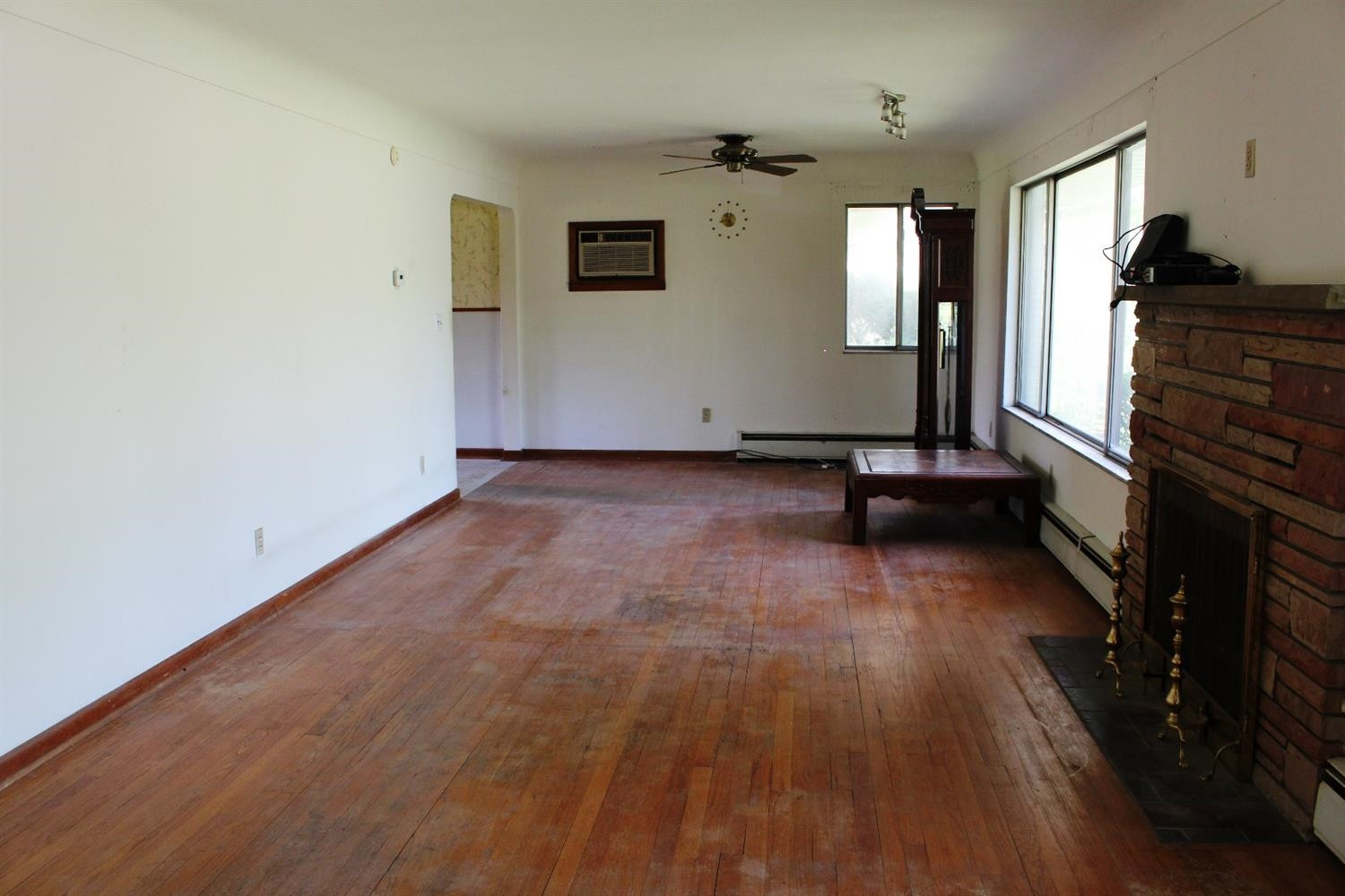 685 West Clark Road Ypsilanti, MI 48198 - Photo 5 of 10 Photo 5
