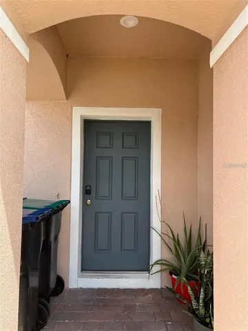 $2,500 | 910 Spring Harvest Court, Orlando, FL 32828