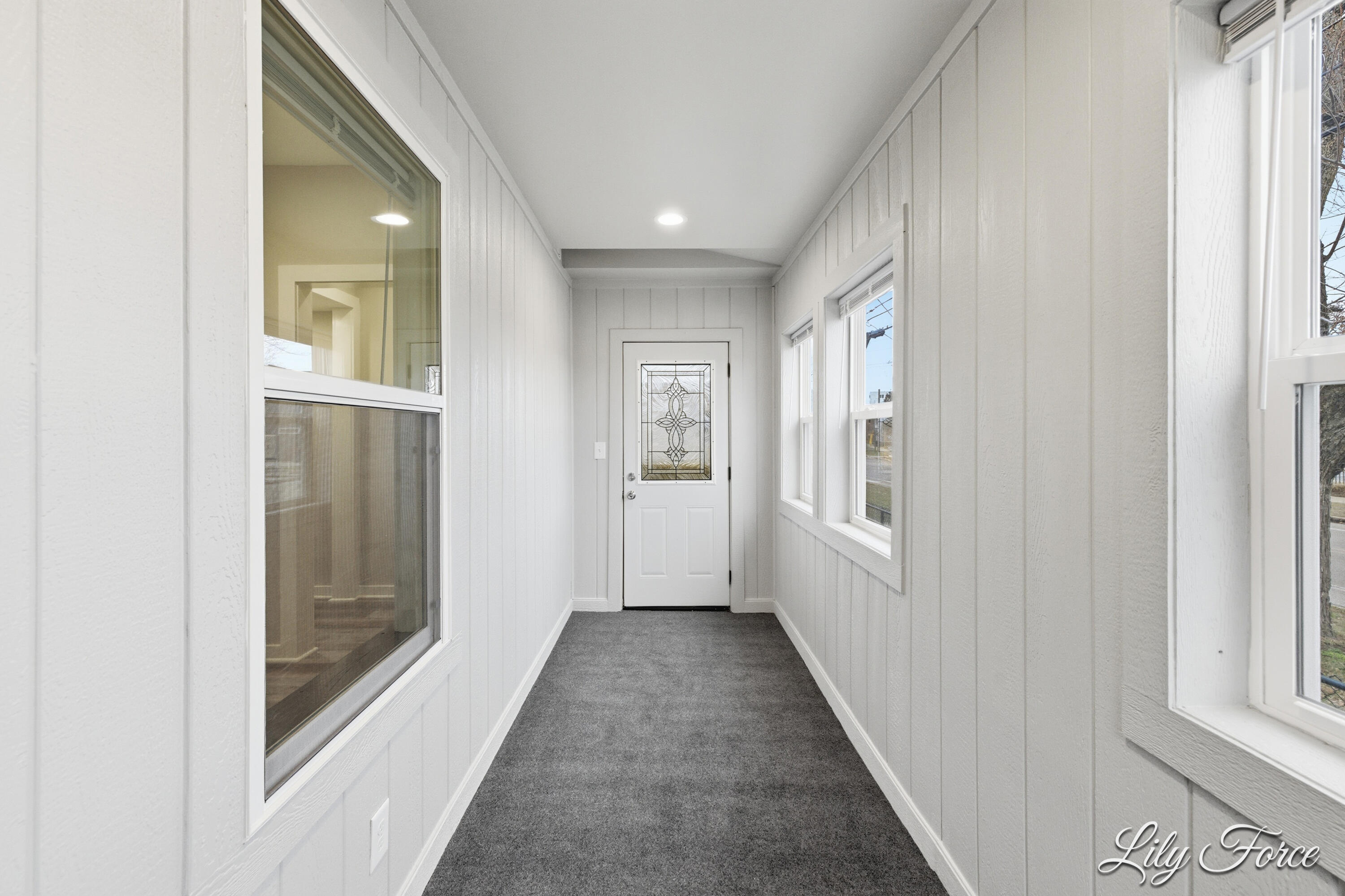 641 Butterworth Street Southwest Grand Rapids, MI 49504 - Photo 16 of 35 641-butterworth-st_021