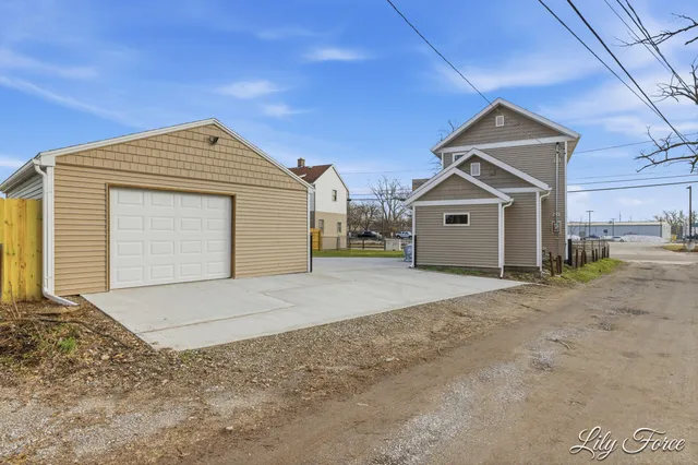 $325,000 | 641 Butterworth Street Southwest, Grand Rapids, MI 49504