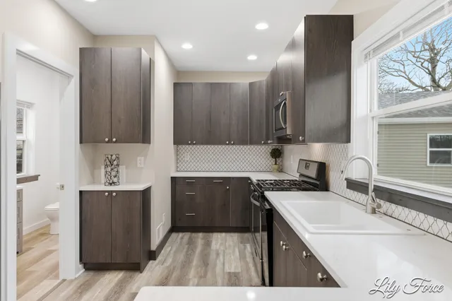 $325,000 | 641 Butterworth Street Southwest, Grand Rapids, MI 49504