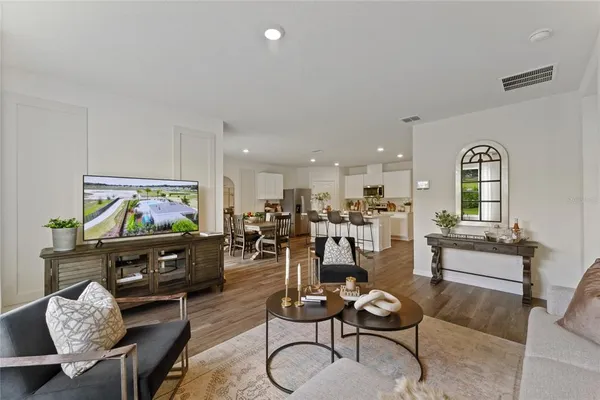 $475,990 | 2318 Ashwood Bluff Drive, Ocoee, FL 34761