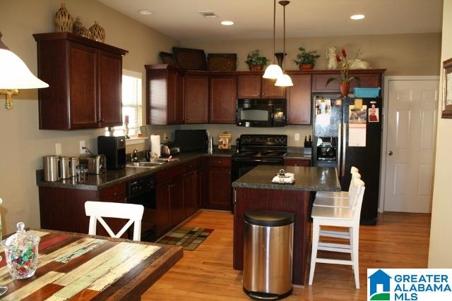 1033 Riviera Drive Calera, AL 35040 - Photo 4 of 49