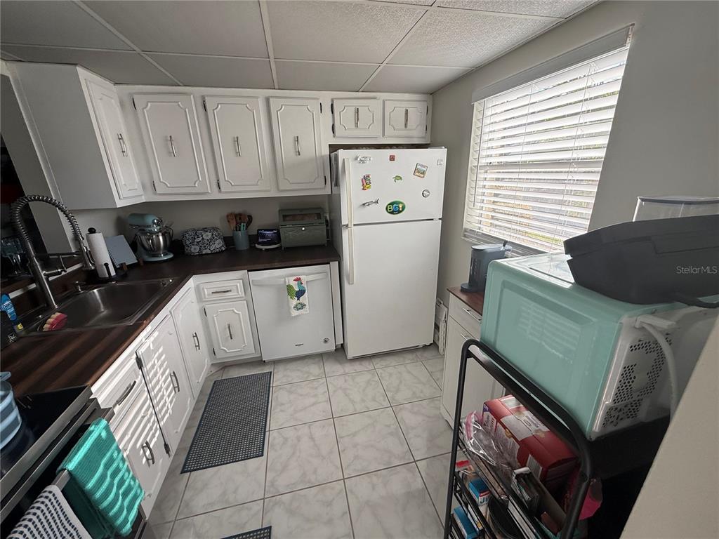 11485 Oakhurst Road, Unit 11001 Largo, FL 33774 - Photo 15 of 33