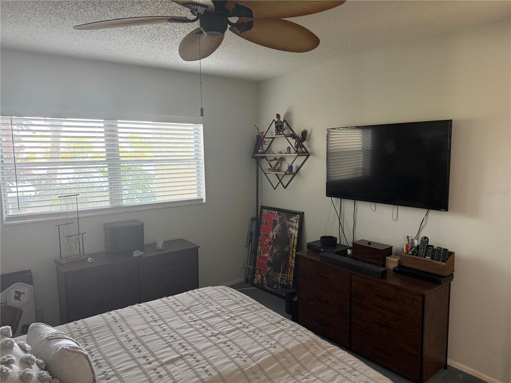 11485 Oakhurst Road, Unit 11001 Largo, FL 33774 - Photo 7 of 33