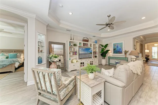 $724,900 | 364 Toscavilla Boulevard, Nokomis, FL 34275