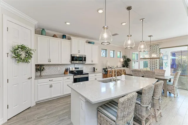 $724,900 | 364 Toscavilla Boulevard, Nokomis, FL 34275