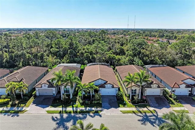 $724,900 | 364 Toscavilla Boulevard, Nokomis, FL 34275