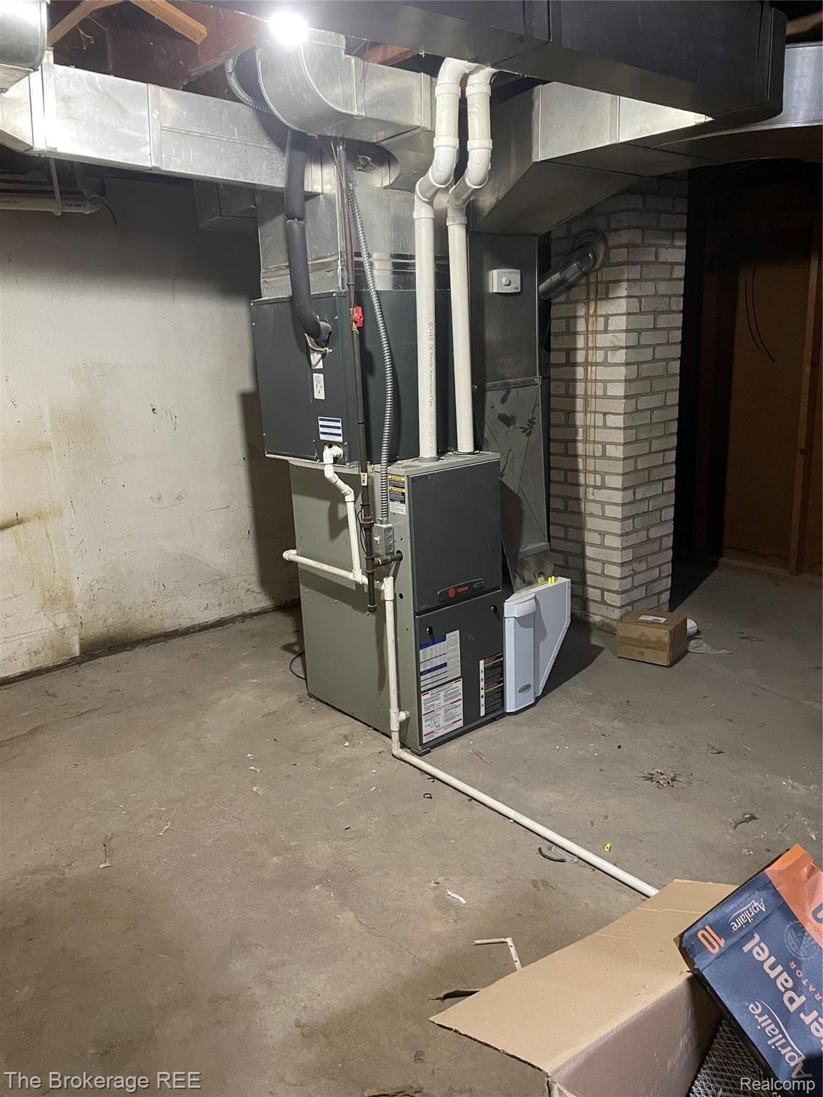 1042 Baldwin Road Lapeer, MI 48446 - Photo 19 of 21 Furnace room