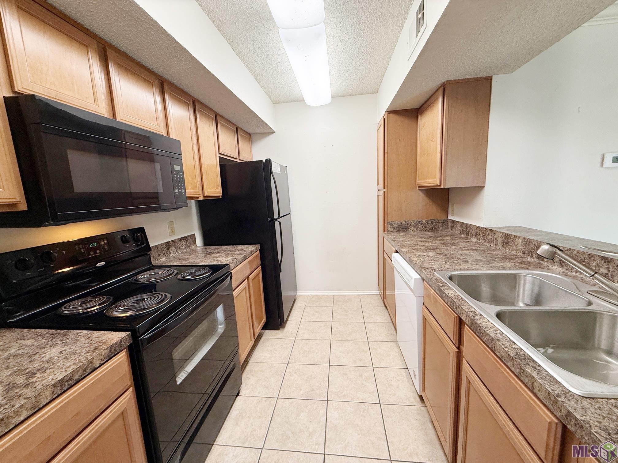 8155 Jefferson Highway, Unit 503 Baton Rouge, LA 70809 - Photo 2 of 9