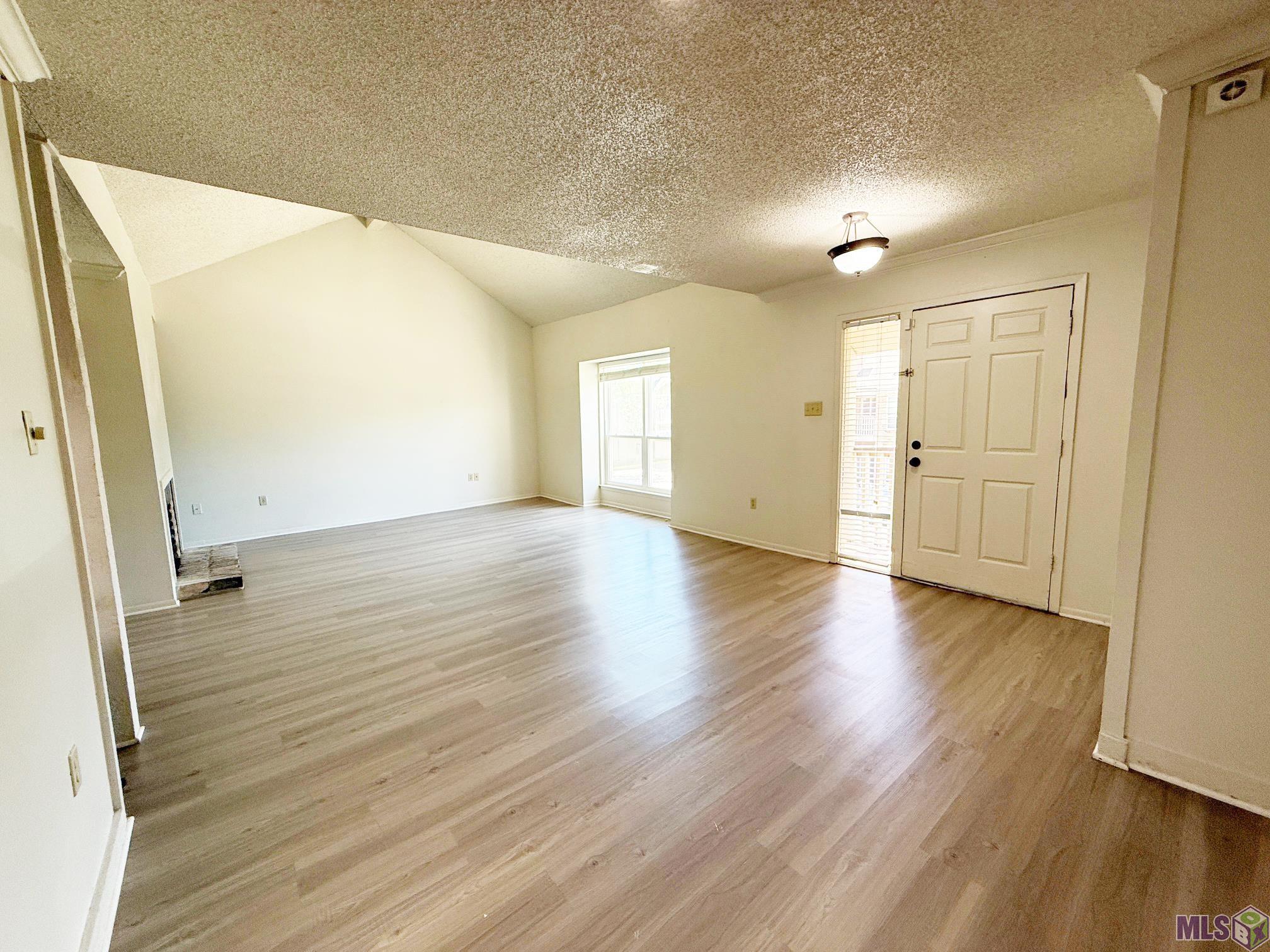 8155 Jefferson Highway, Unit 503 Baton Rouge, LA 70809 - Photo 3 of 9