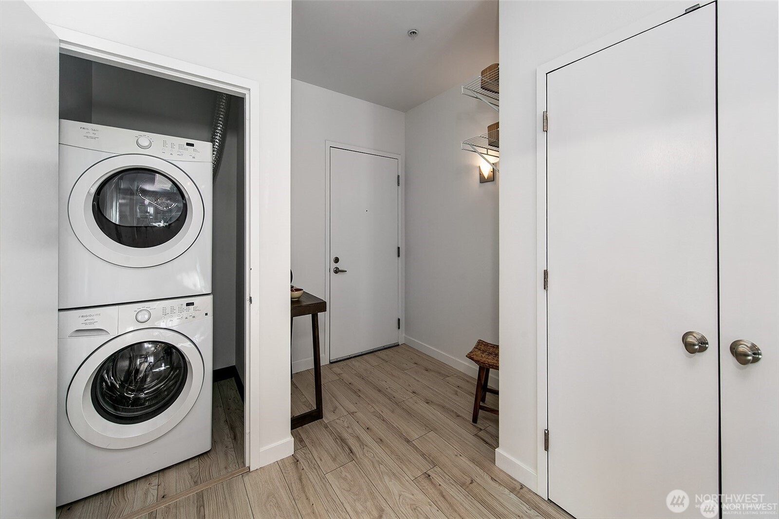 1414 12th Avenue, Unit 504 Seattle, WA 98122 - Photo 14 of 27