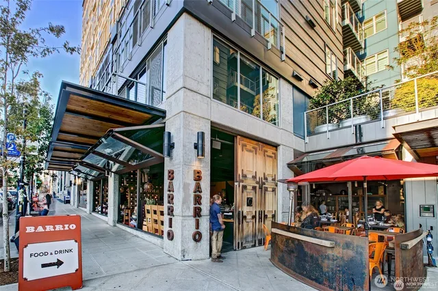 $1,900 | 1414 12th Avenue, Unit 504, Seattle, WA 98122