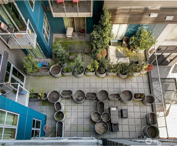 $1,900 | 1414 12th Avenue, Unit 504, Seattle, WA 98122