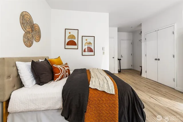 $1,900 | 1414 12th Avenue, Unit 504, Seattle, WA 98122