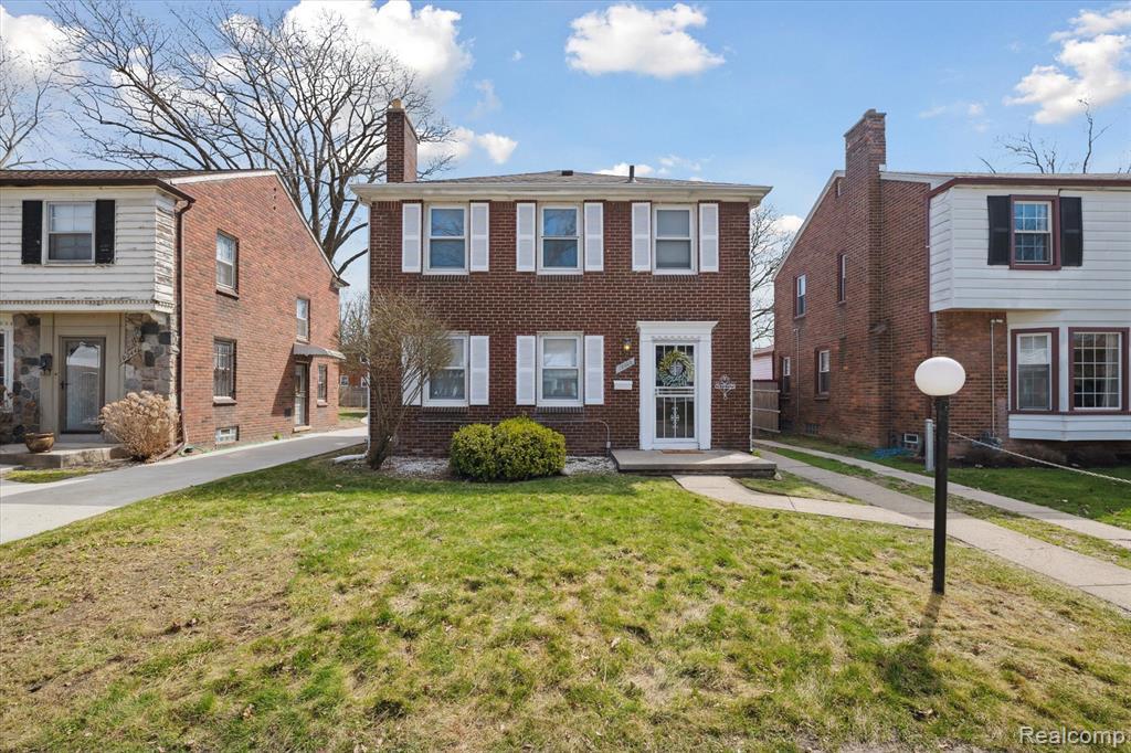 19340 Appoline Street Detroit, MI 48235 - Photo 3 of 46