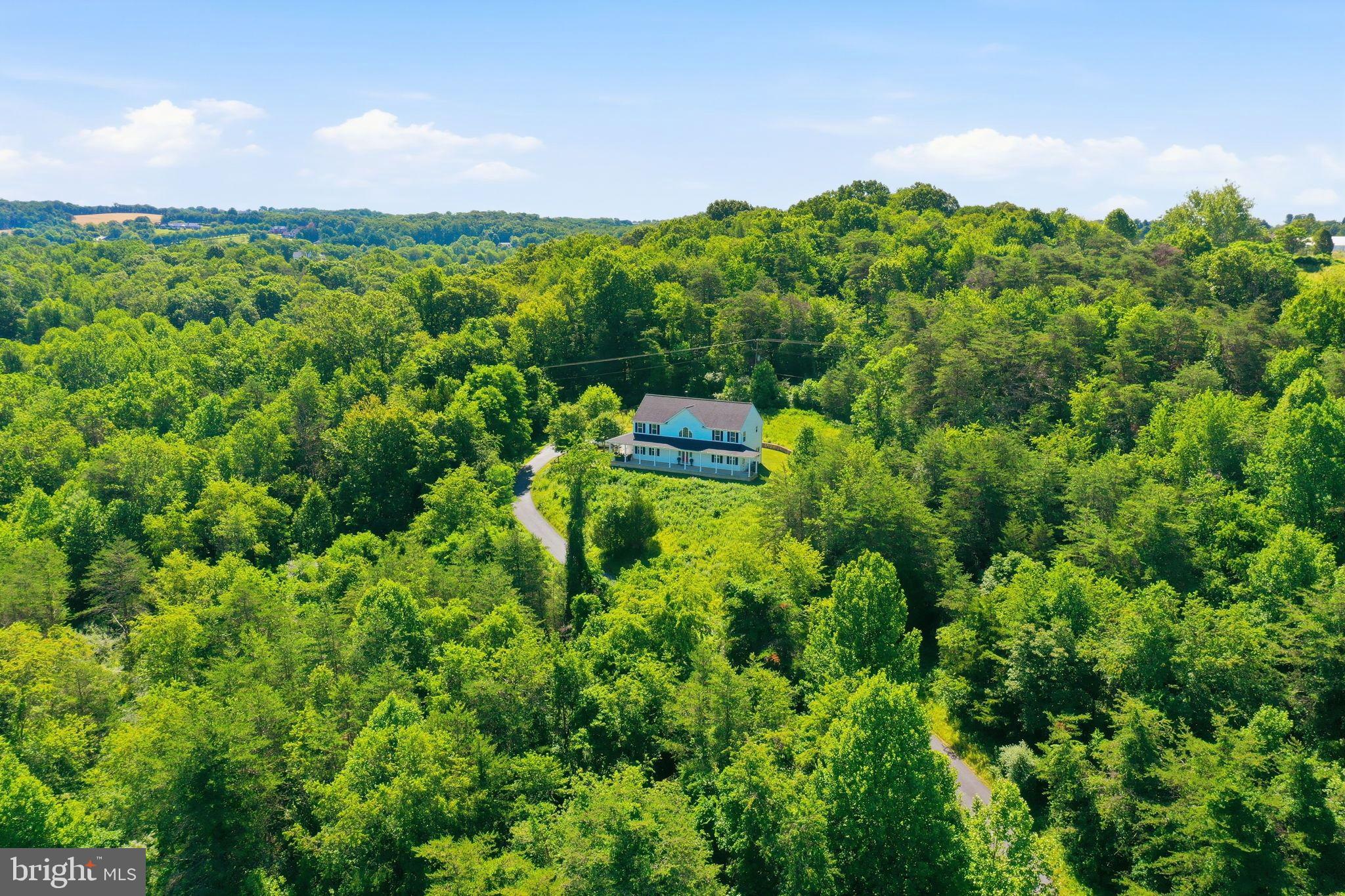 12340 Kingsley Road Clarksburg, MD 20871 - Photo 3 of 19 A breathtaking 31.5 acre estate