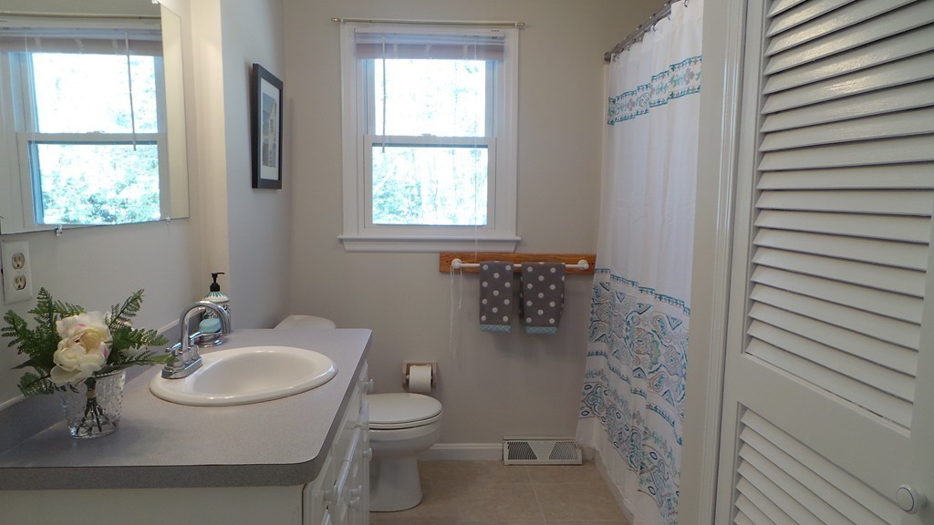 11 Edwards Road Foxboro, MA 02035 - Photo 23 of 30 Gallery Image 23