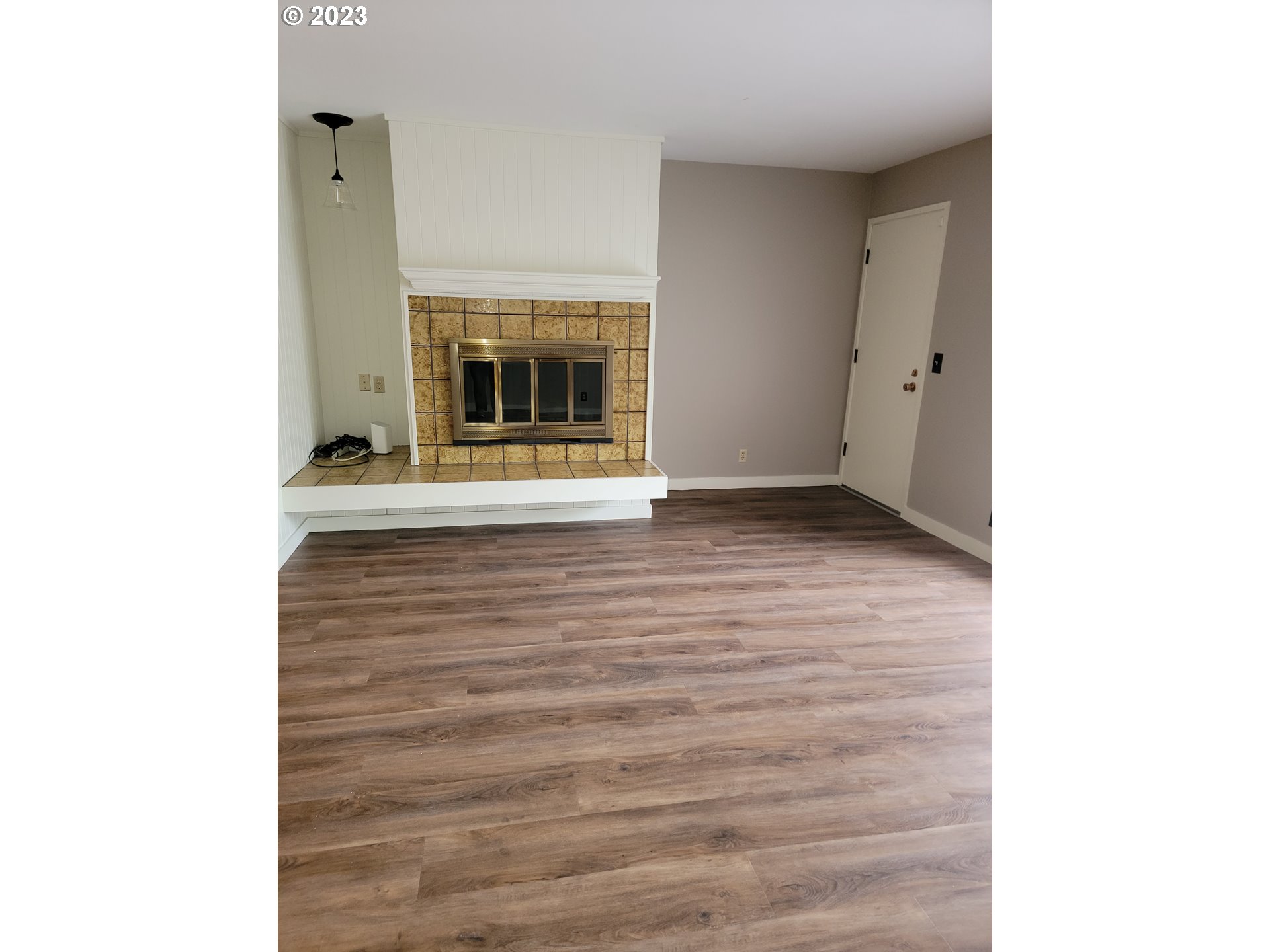 72 Fairway Loop Eugene, OR 97401 - Photo 4 of 24 Gallery Image 4