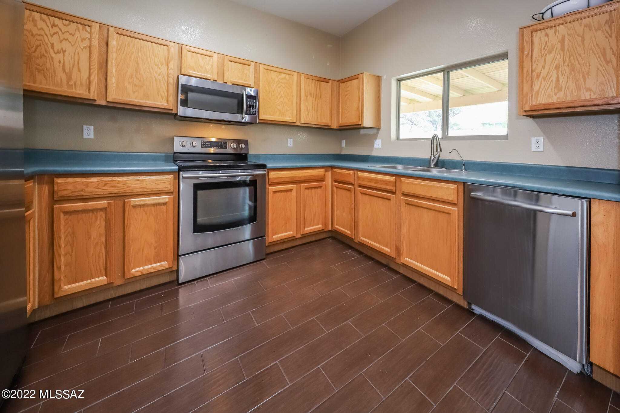 1481 North Old Ranch Road Tucson, AZ 85745 - Photo 3 of 20