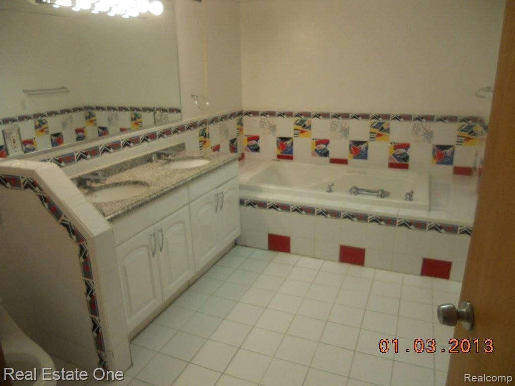 2301 Zeeb Road Dexter, MI 48130 - Photo 20 of 21 DSCN6241.JPG
