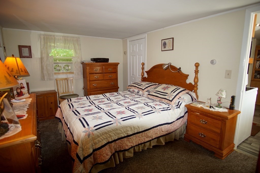 5 A Street Douglas, MA 01516 - Photo 4 of 15 Gallery Image 4
