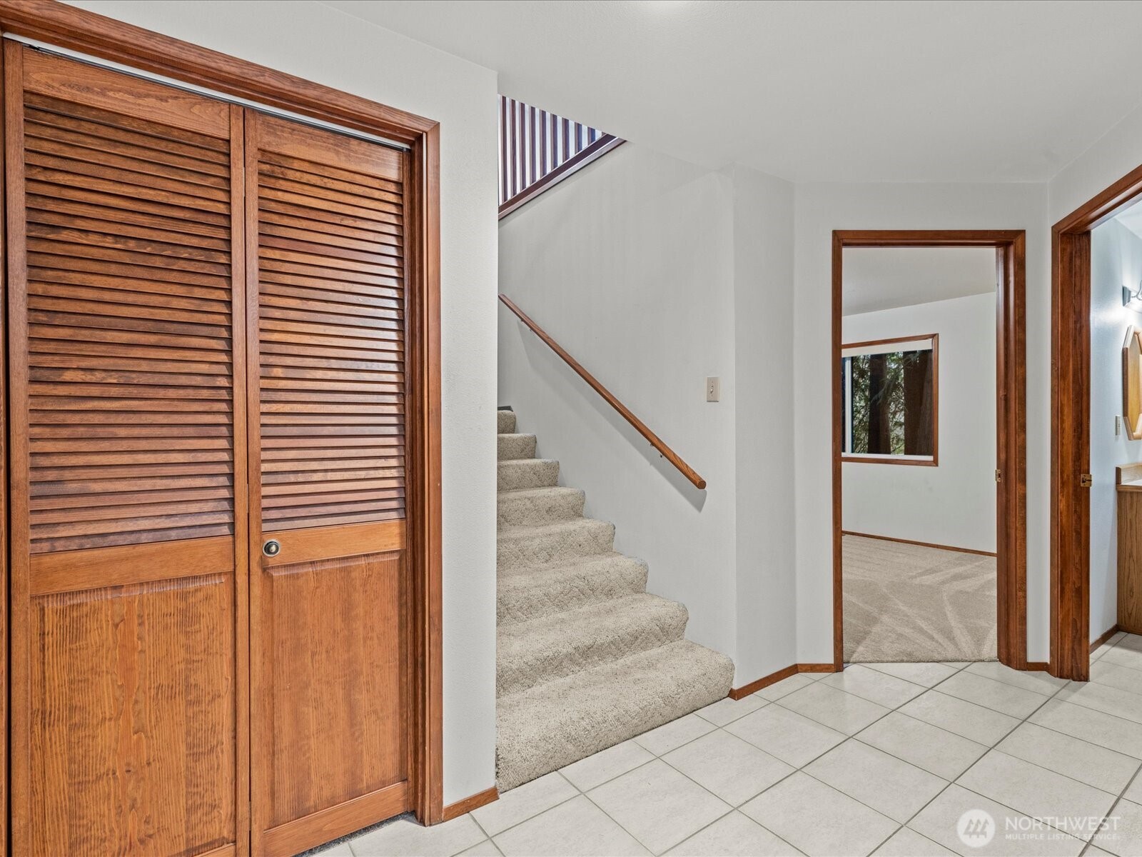 16715 Southeast 235th Street Kent, WA 98042 - Photo 37 of 40