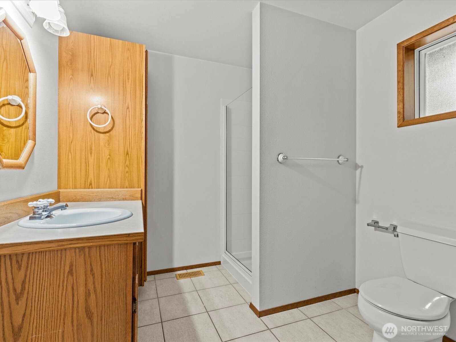 16715 Southeast 235th Street Kent, WA 98042 - Photo 39 of 40