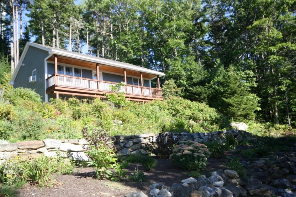 85 Lakeview Road West Boothbay Harbor, ME 04575 - Photo 1 of 24 An opportunity to own a 3 bedroom, 2...