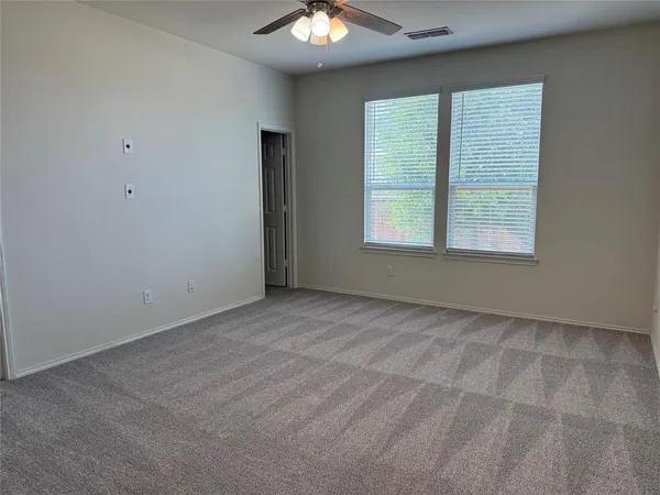 $2,300 | 2225 Heaton Street, Forney, TX 75126