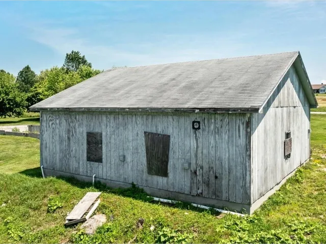 $373,000 | 874 Vt Route, Vergennes, VT 05491