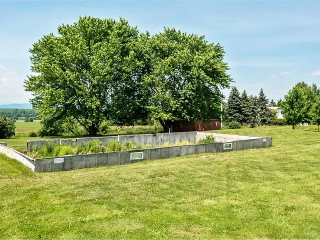 $373,000 | 874 Vt Route, Vergennes, VT 05491