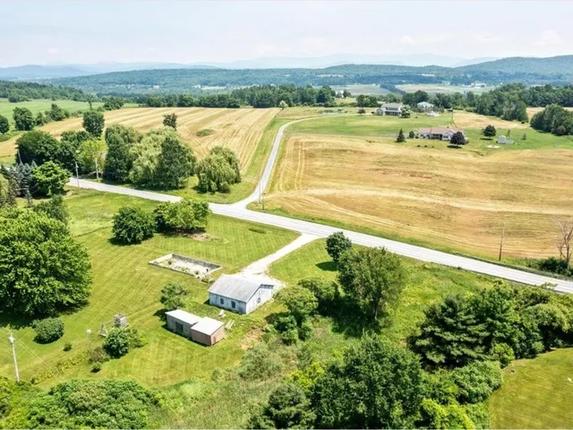 $373,000 | 874 Vt Route, Vergennes, VT 05491