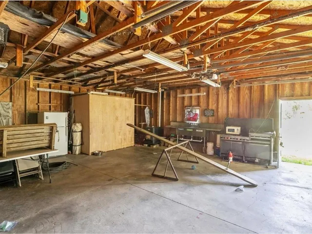 $373,000 | 874 Vt Route, Vergennes, VT 05491