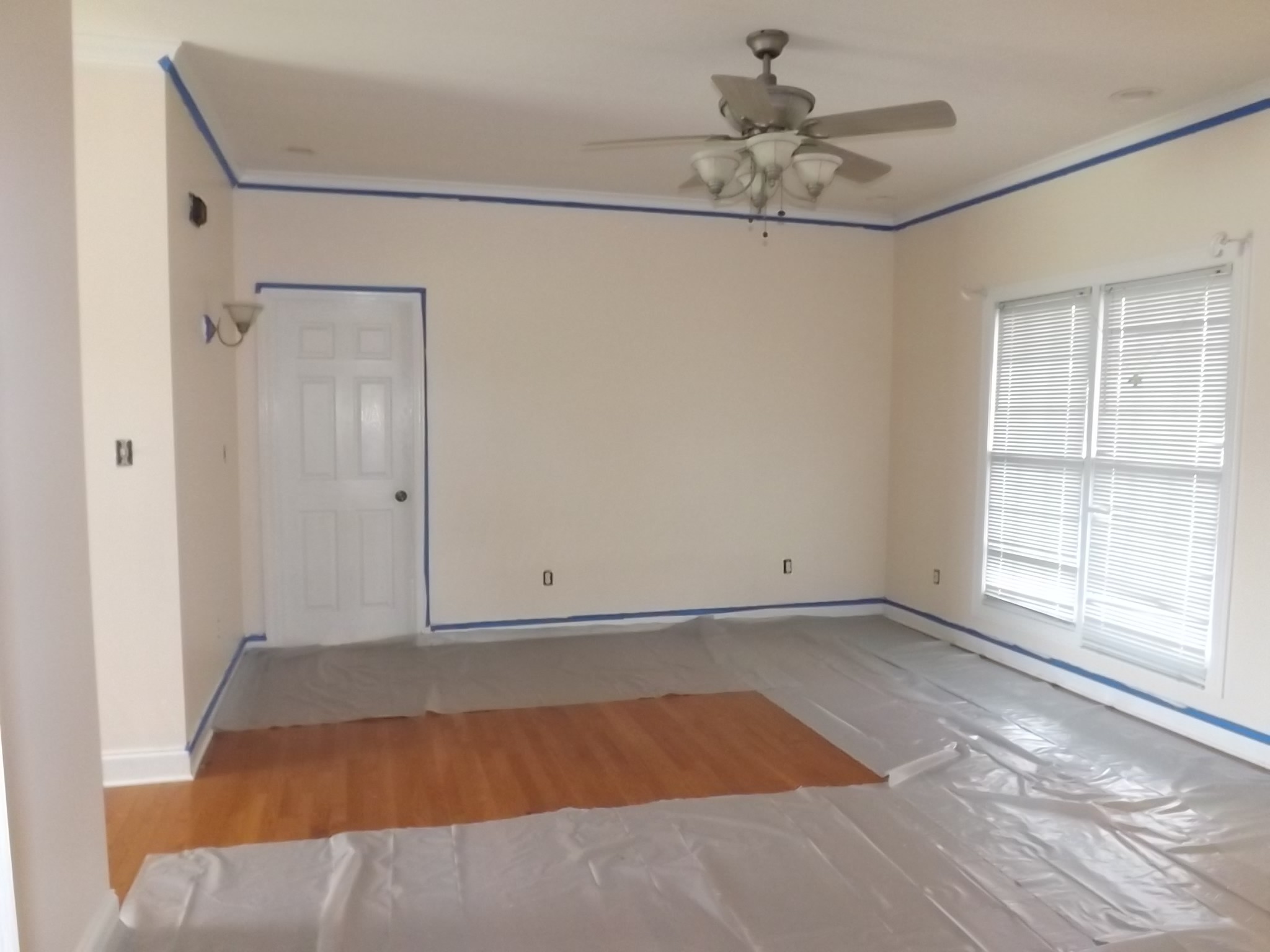 4074 Gum Creek Road Decherd, TN 37324 - Photo 7 of 17 a bedroom with a bed and a window