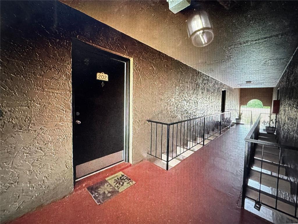355 Wymore Road, Unit 202 Altamonte Springs, FL 32714 - Photo 4 of 9