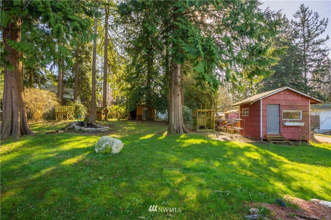 4808 Picnic Point Road Edmonds, WA 98026 - Photo 22 of 25 Gallery Image 22