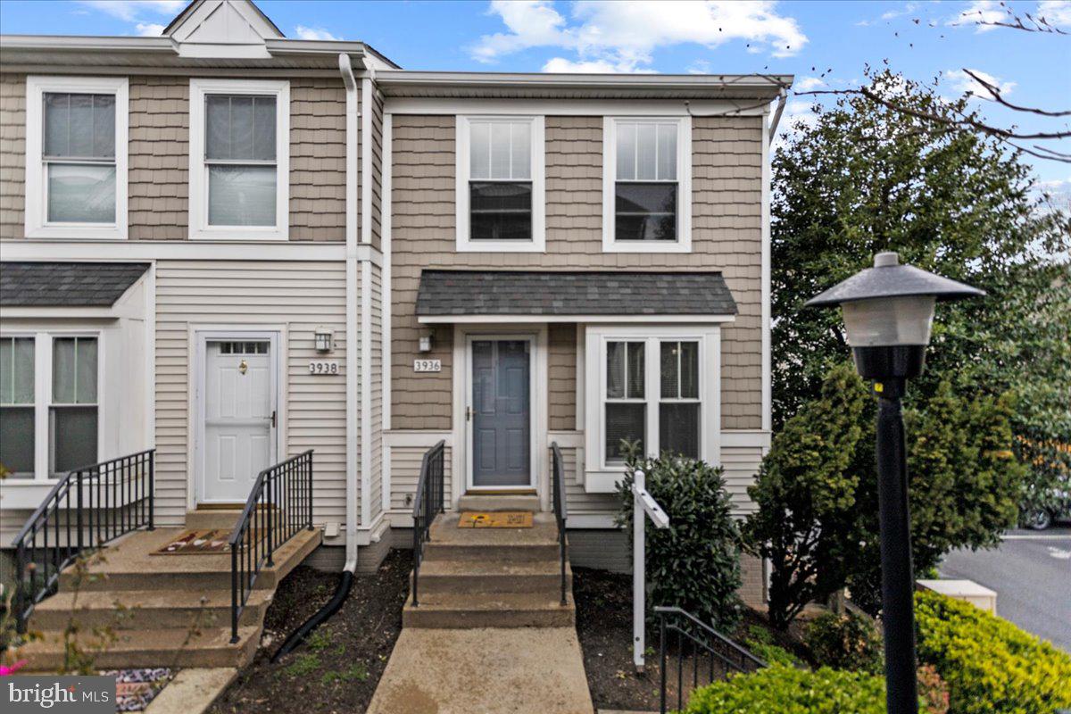 3936 9th Road South Arlington, VA 22204 - Photo 2 of 44 Gallery Image 2