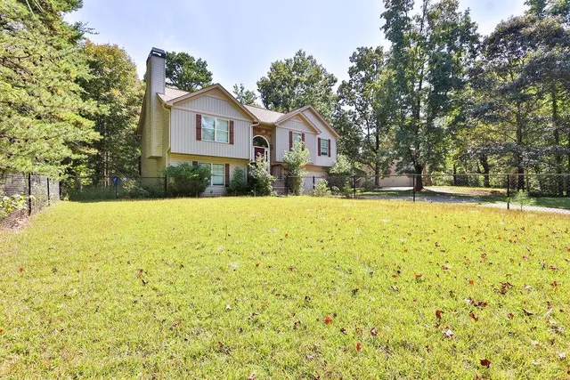 $425,000 | 3509 Looper Lake Road, Gainesville, GA 30506