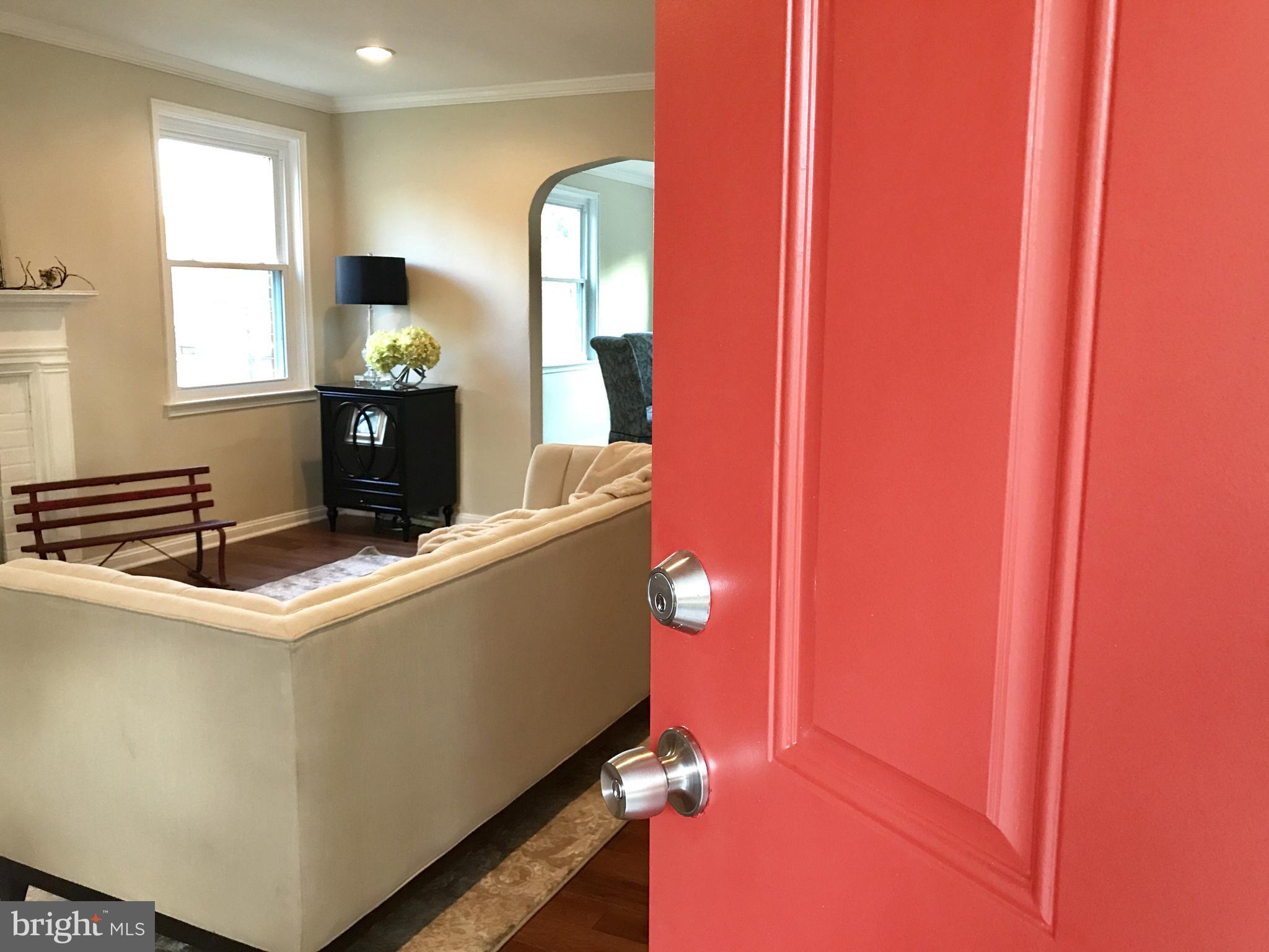 1713 Heathfield Road Baltimore, MD 21239 - Photo 8 of 26 a room with cabinets and window