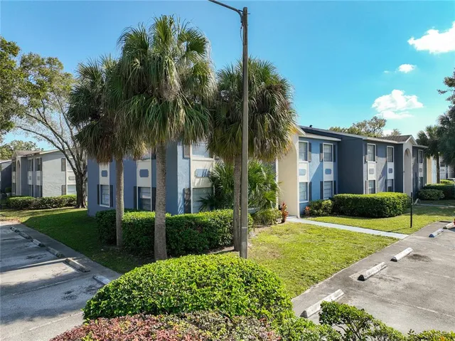 $1,400 | 2569 North Alafaya Trail, Unit 135, Orlando, FL 32826