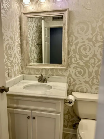 $275,000 | 200 Sanders Ferry Road, Unit 2408, Hendersonville, TN 37075